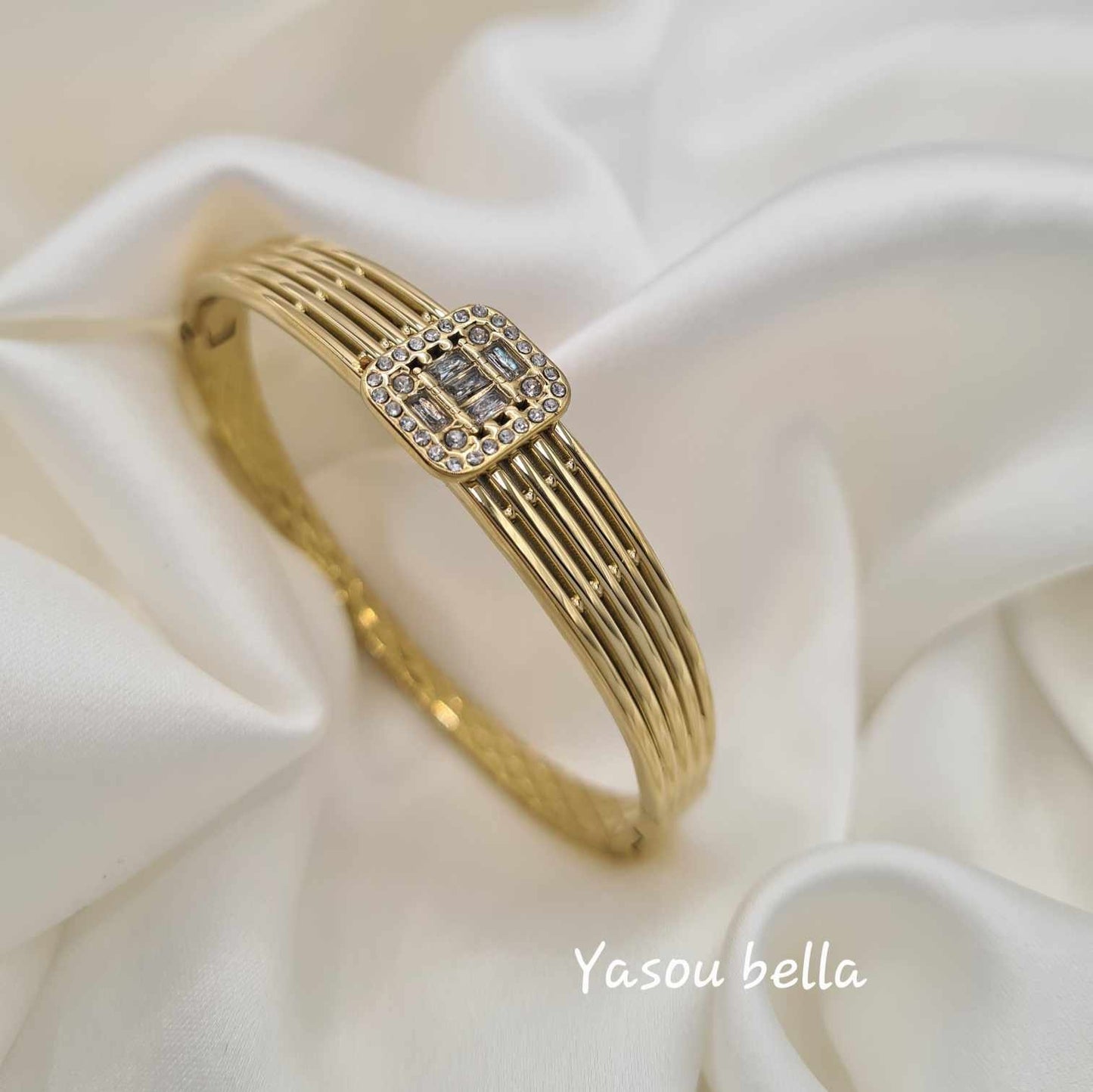Bracelet Carré lignes Strass